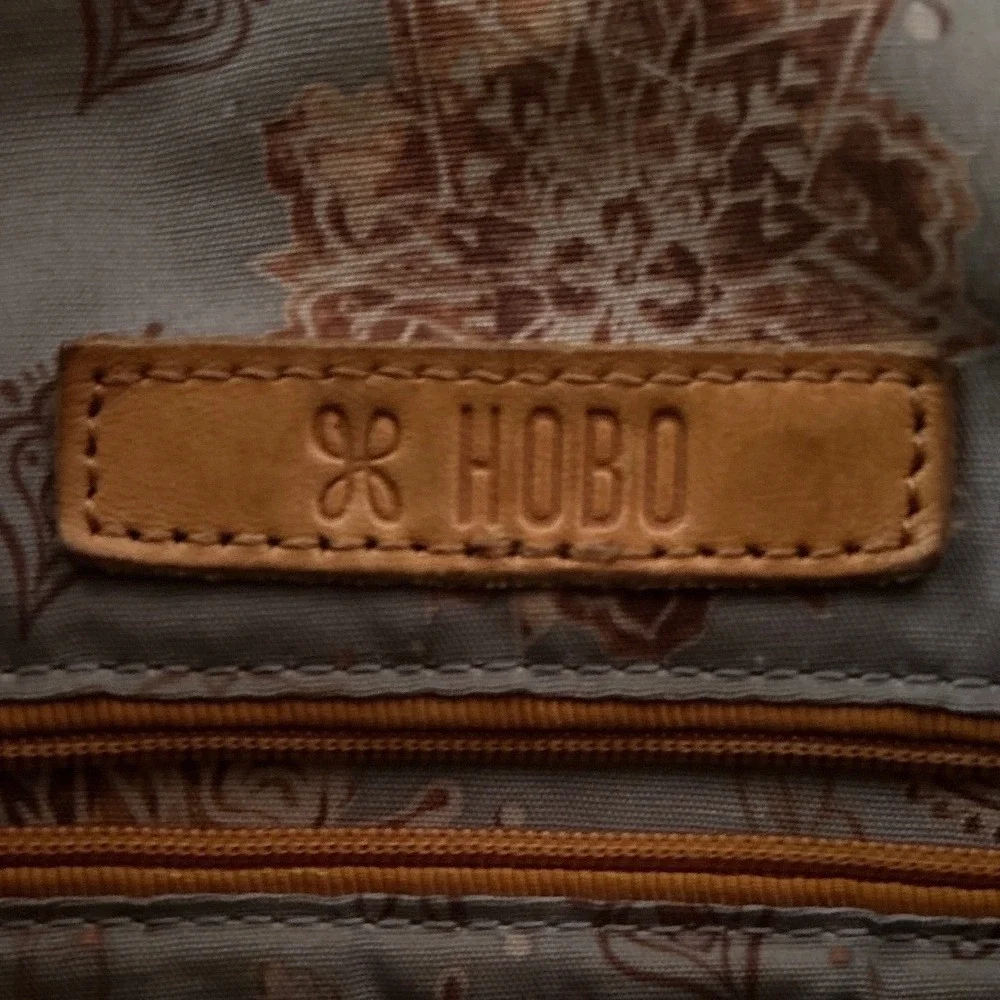 HOBO Shoulder Bag Brown Leather Adjustable Strap Everyday‎ Casual Purse